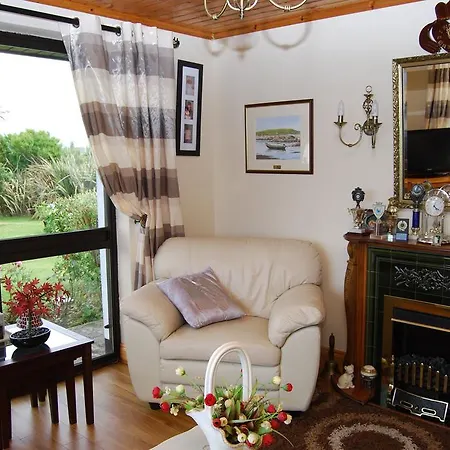 The Ocean Wave Bed & Breakfast 3*