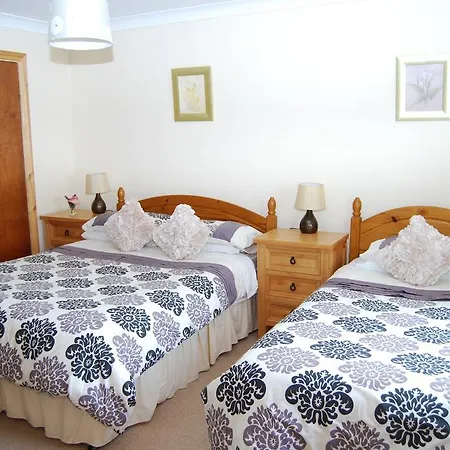 The Ocean Wave Bed & Breakfast Cleggan